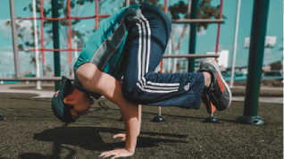 Fundacion Cores column image 2